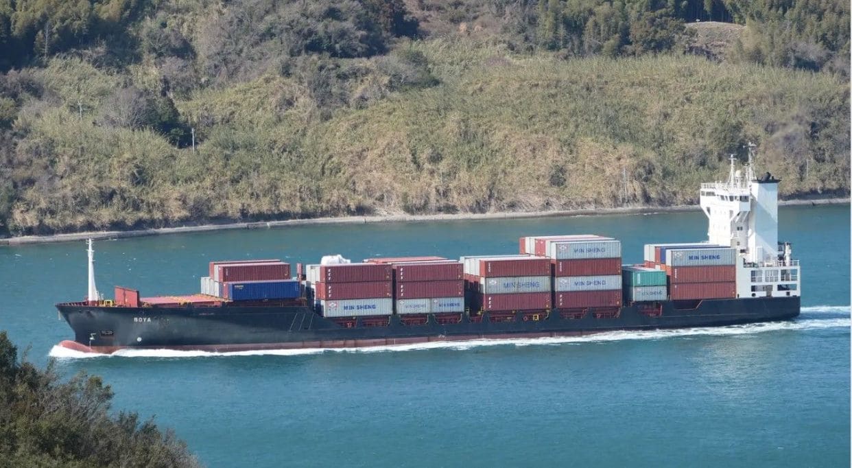 M/V BANYAS 2